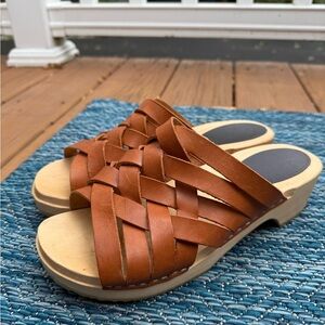 Swedish Hasbeens Tan Leather Woven Mules Clogs